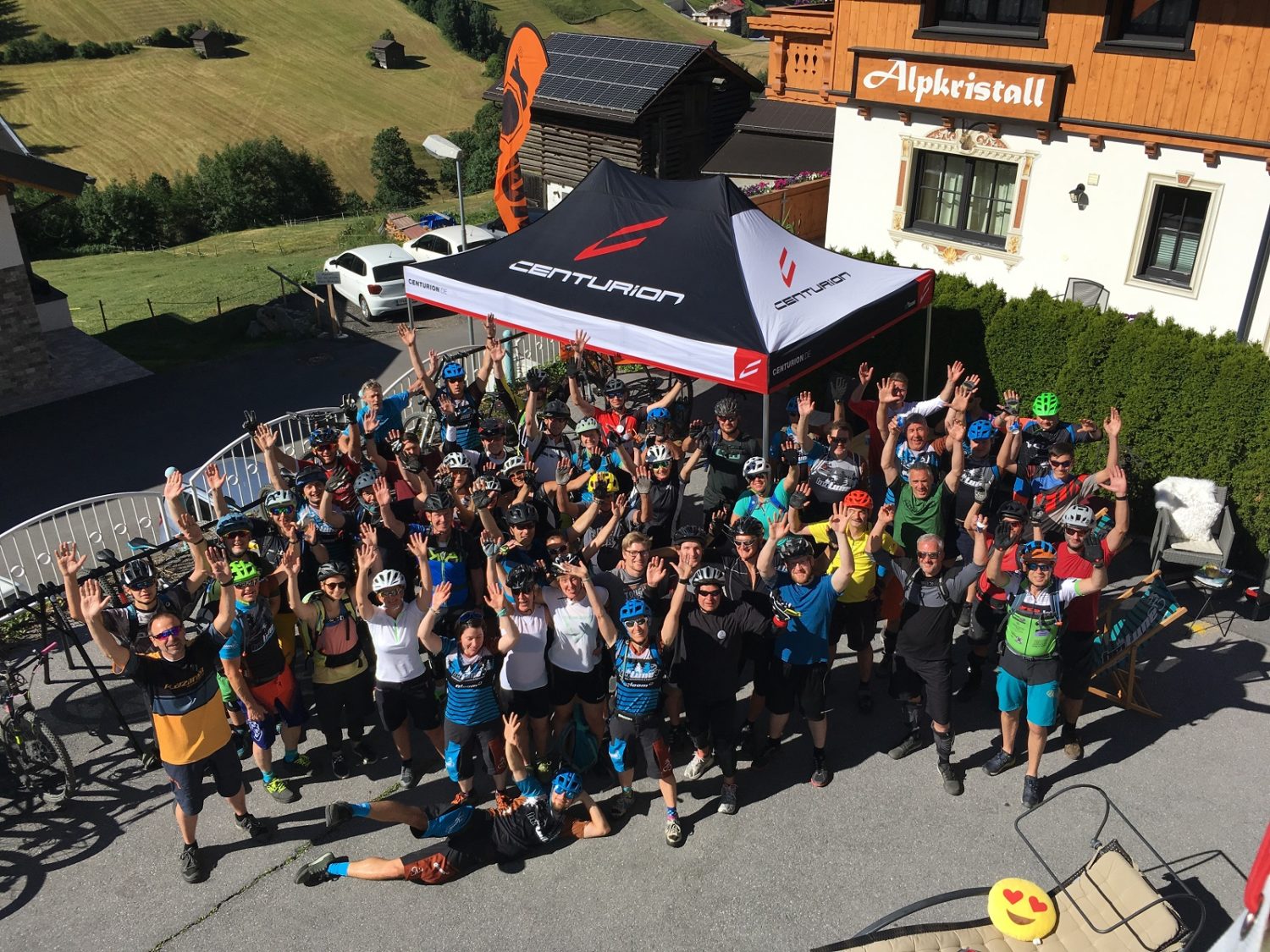 Trails, Spaß und gute Stimmung beim beitune Alpen-Bike-Gipfel in Kappl nahe Ischgl. Wir bieten Touren und Fahrtechniktrainings aller Schwierigkeitsgrade an diesem Wochenende an.