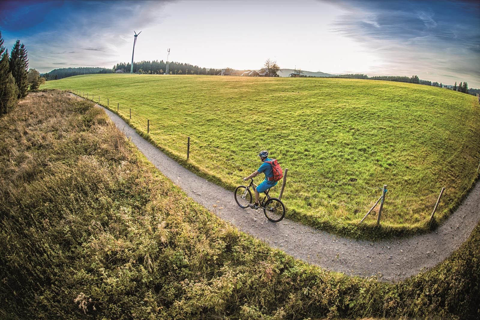 Auf keiner MTB-Tour ist das Landschaftsbild so abwechslungsreich, wie bei der Trans-Schwarzwald