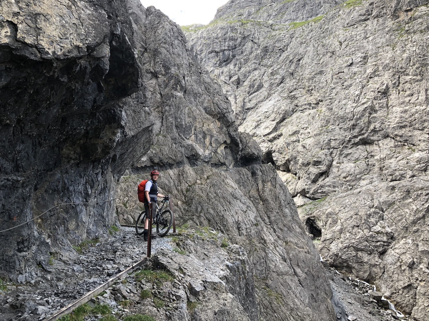 Auf der beitune Tour von Ischgl nach Livigno geht es durch die Uina-Schlucht.