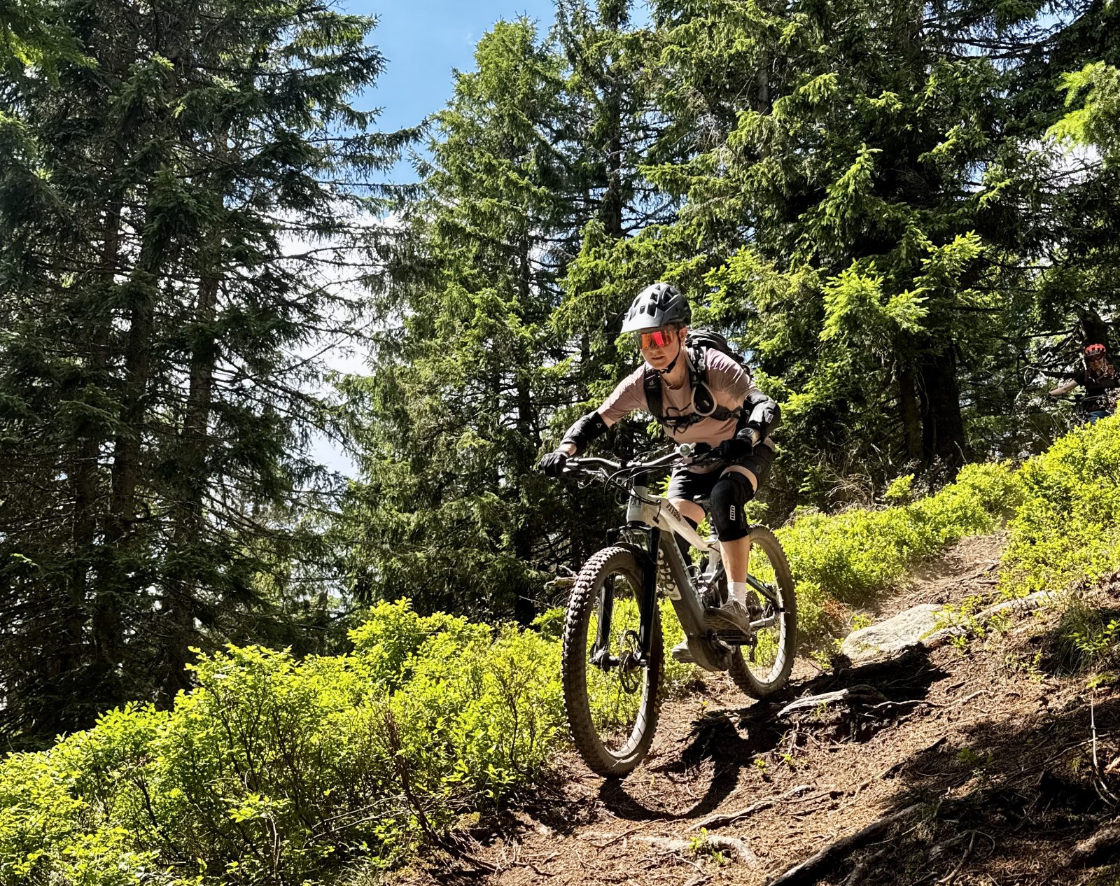 beitune Trailcamp für Frauen